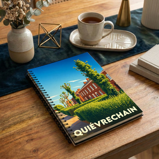 Carnet à spirales souvenir de la ville de Quiévrechain avec une illustration stylisée.