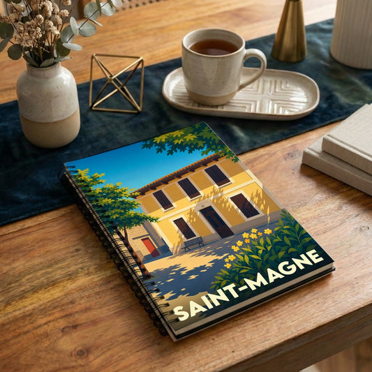 Carnet souvenir de la ville de Saint-Magne avec une illustration stylisée d'une maison ensoleillée.
