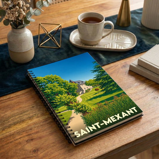 Carnet à spirales souvenir de la ville de Saint-Mexant avec une illustration stylisée de son paysage.