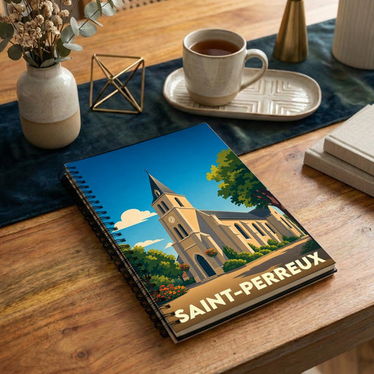 Carnet à spirale souvenir de la ville de Saint-Perreux avec une illustration stylisée de son église.
