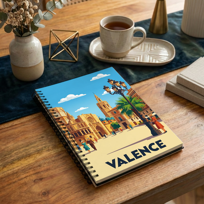 Carnet souvenir de la ville de Valence avec une illustration stylisée.