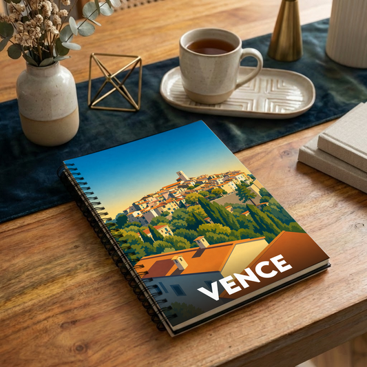 Carnet souvenir de la ville de Vence avec une illustration stylisée.