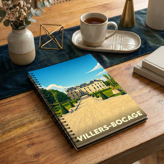 Carnet à spirales souvenir de Villers-Bocage illustré d'un château majestueux dans un style affiche vintage.