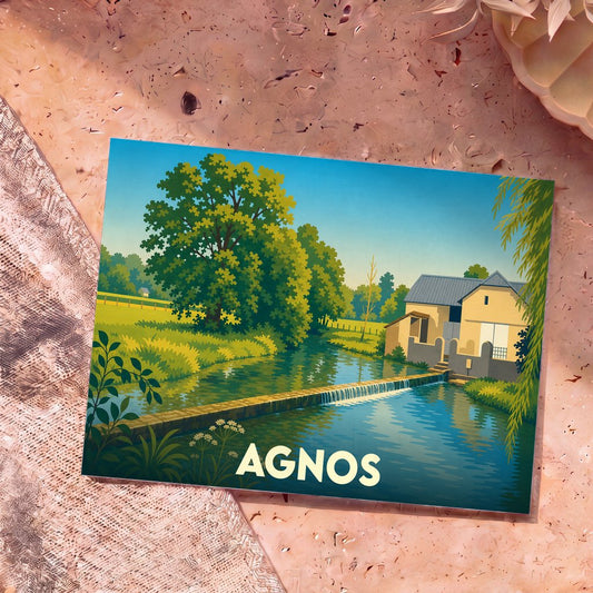 Carte postale souvenir de la ville d'Agnos représentant une illustration stylisée d'un moulin au bord de l'eau.