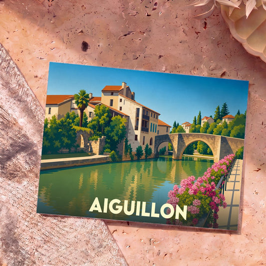 Carte postale souvenir de la ville d'Aiguillon présentant une illustration stylisée d'un pont en pierre et de bâtiments au bord de l'eau.