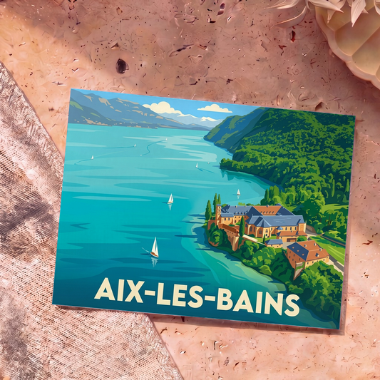 Carte postale souvenir de la ville d'Aix-les-Bains avec une illustration stylisée du lac du Bourget et de l'abbaye d'Hautecombe.