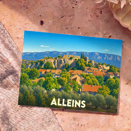 Carte postale souvenir de la ville d'Alleins avec une illustration stylisée d'un village provençal et ses ruines.