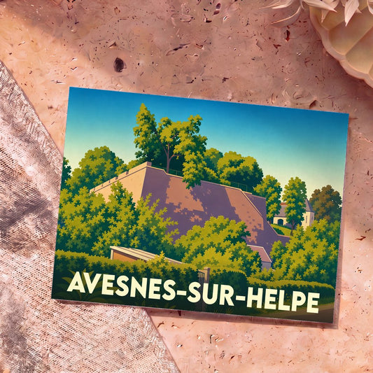 Carte postale souvenir de la ville d'Avesnes-sur-Helpe avec une illustration stylisée de ses remparts verdoyants.