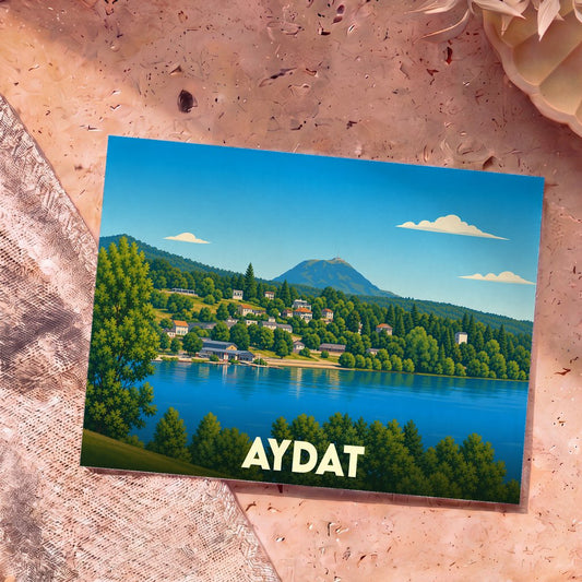 Carte postale souvenir de la ville d'Aydat avec une illustration stylisée de son lac et du puy de Dôme.