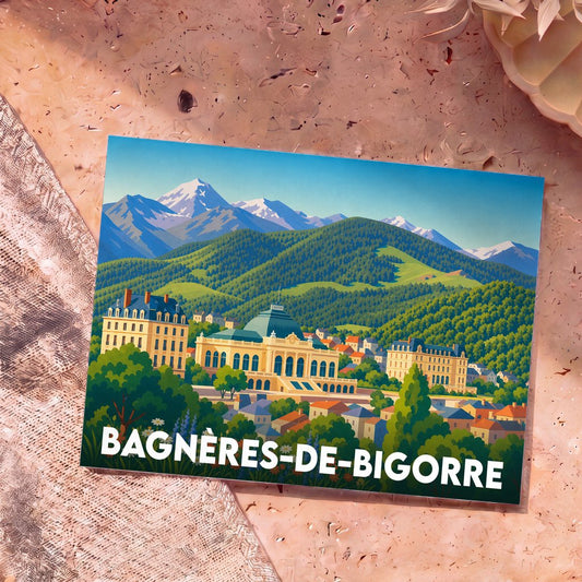 Carte postale souvenir de la ville de Bagnères-de-Bigorre illustrant son architecture thermale face aux sommets enneigés des Pyrénées.