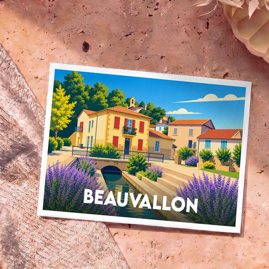 Carte postale souvenir de la ville de Beauvallon avec une illustration stylisée aux couleurs ensoleillées et des champs de lavande.