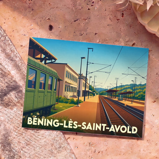 Carte postale souvenir de la ville de Béning-lès-Saint-Avold avec une illustration stylisée de sa gare ferroviaire.