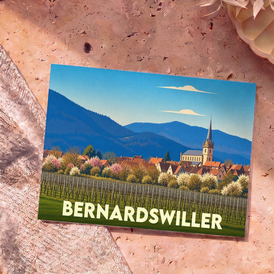 Carte postale souvenir de la ville de Bernardswiller avec une illustration stylisée de son église, de ses vignobles et des montagnes environnantes.