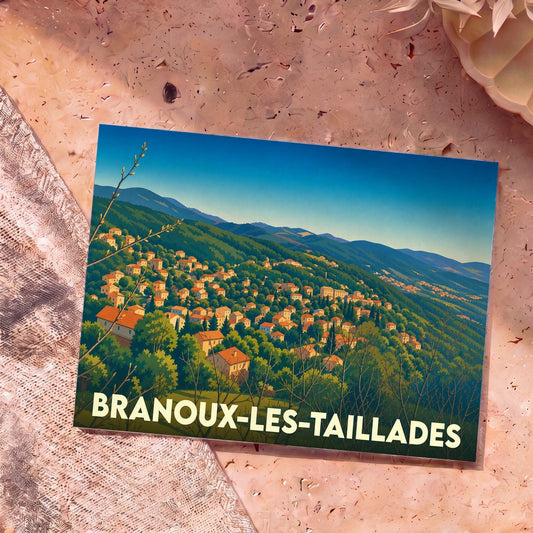 Carte postale souvenir de la ville de Branoux-les-Taillades avec une illustration stylisée d'un village niché dans des collines boisées.