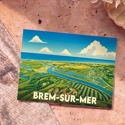 Carte postale souvenir de la ville de Brem-sur-Mer avec une illustration stylisée des marais et de l'océan.