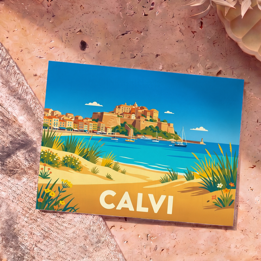 Carte postale souvenir de la ville de Calvi avec une illustration stylisée de sa citadelle en bord de mer.