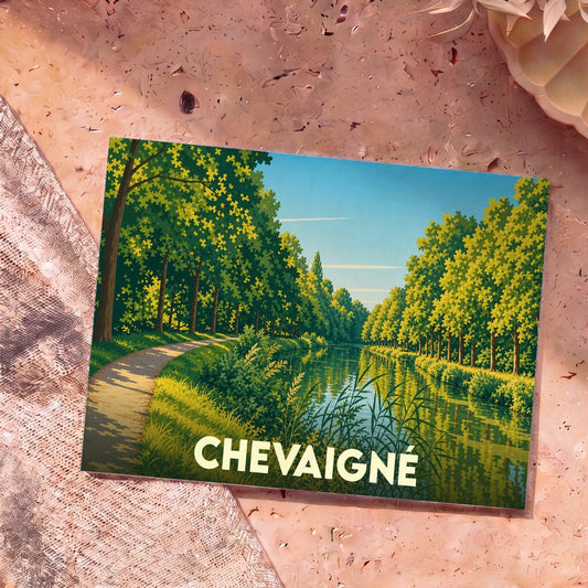 Carte postale souvenir de la ville de Chevaigné illustrant une allée boisée au bord de l'eau dans un style rétro.