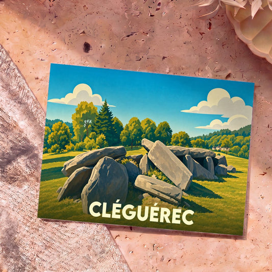 Carte postale souvenir de la ville de Cléguérec illustrant un site mégalithique dans un paysage verdoyant stylisé.