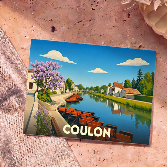 Carte postale souvenir de la ville de Coulon avec une illustration stylisée de barques sur la Sèvre Niortaise.