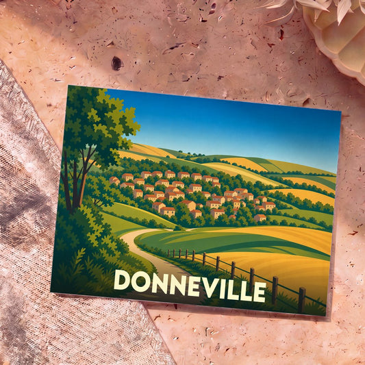 Carte postale souvenir de la ville de Donneville illustrant un paysage de collines et de villages de style graphique.