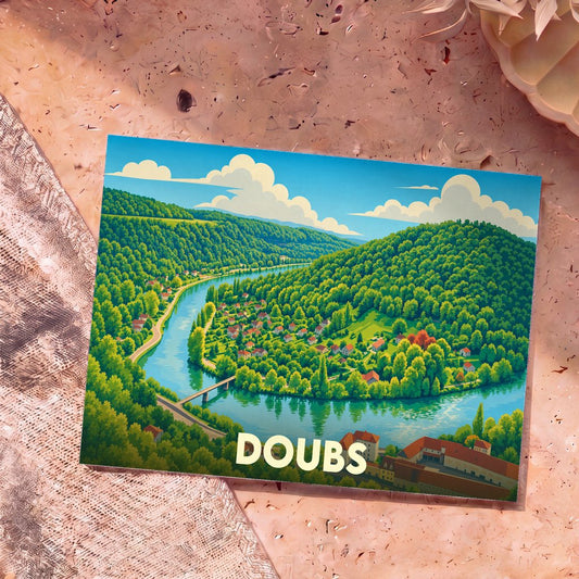 Carte postale souvenir du Doubs avec une illustration stylisée d'une rivière serpentant entre des collines verdoyantes.