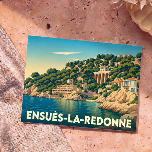 Carte postale souvenir de la ville d'Ensuès-la-Redonne avec une illustration stylisée de son littoral escarpé.