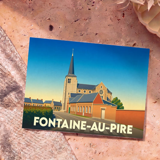 Carte postale souvenir de Fontaine-au-Pire arborant une illustration stylisée de son église et de ses maisons.