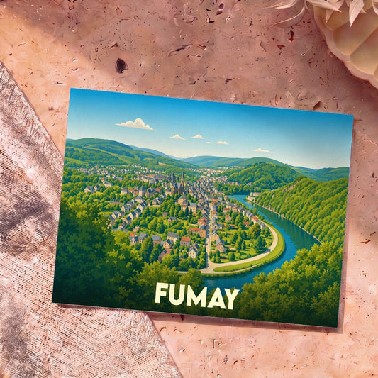Carte postale souvenir de la ville de Fumay illustrant ses maisons et son célèbre méandre de la Meuse dans un style graphique épuré.