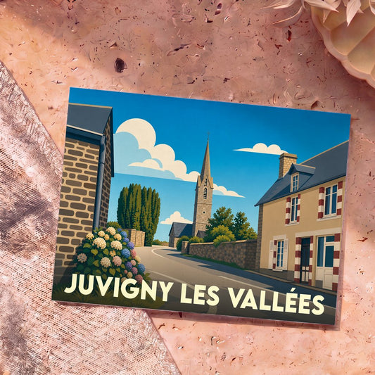 Carte postale souvenir de la ville de Juvigny les Vallées avec une illustration stylisée.