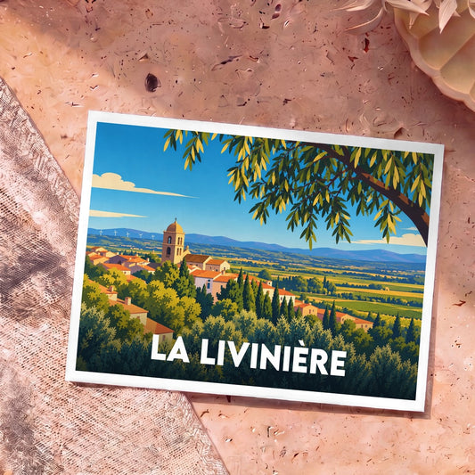 Carte postale souvenir de la ville de La Livinière avec une illustration stylisée de son paysage vallonné.