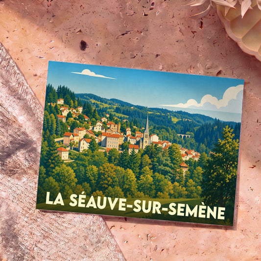 Carte postale souvenir de la ville de La Séauve-sur-Semène avec une illustration stylisée d'un village vallonné.