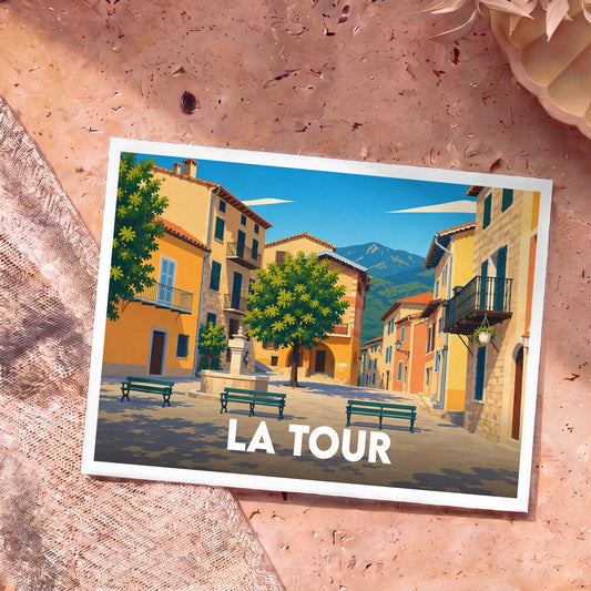 Carte postale souvenir de la ville de La Tour avec une illustration stylisée d'une place ensoleillée.