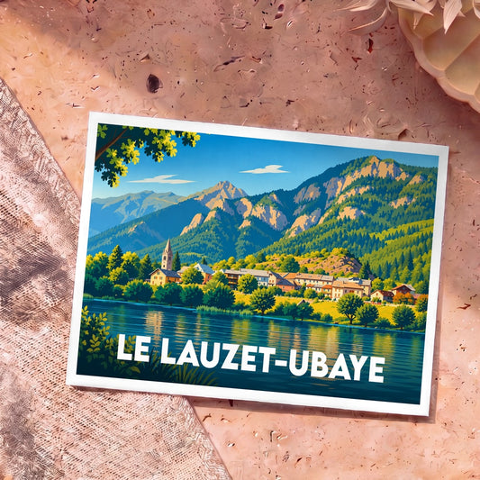 Carte postale souvenir de la ville de Le Lauzet-Ubaye avec une illustration colorée et stylisée de ses montagnes et de son lac.