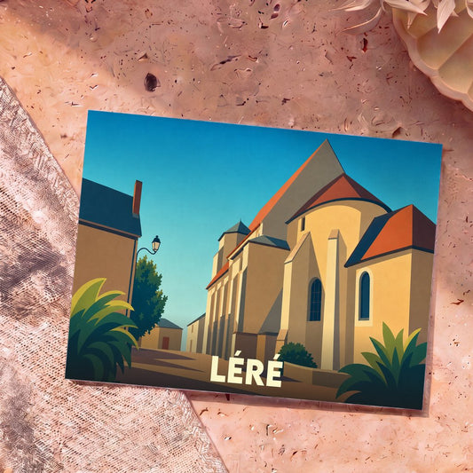 Carte postale souvenir de la ville de Léré avec une illustration stylisée de son église sous un ciel bleu.