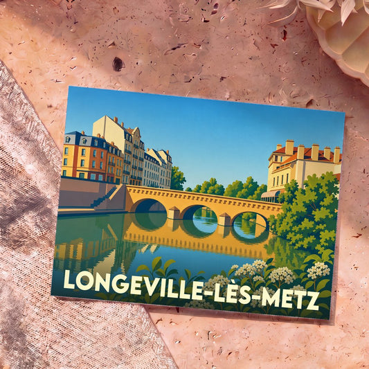Carte postale souvenir de la ville de Longeville-lès-Metz avec une illustration stylisée de ses quais et d'un pont de pierre.