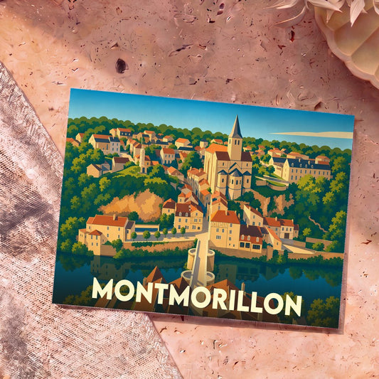 Carte postale souvenir de la ville de Montmorillon avec une illustration stylisée et colorée de ses monuments et de son pont.