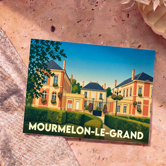 Carte postale souvenir de la ville de Mourmelon-le-Grand avec une illustration stylisée de son architecture.
