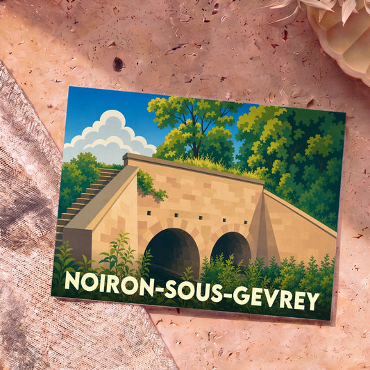 Carte postale souvenir de Noiron-sous-Gevrey illustrant un pont en pierre stylisé entouré de verdure.
