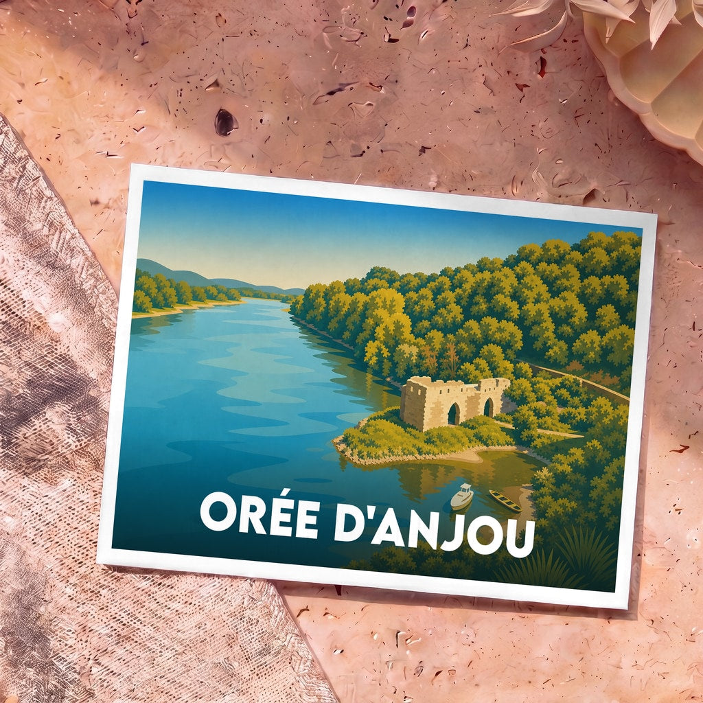 Carte postale souvenir de la ville d'Orée d'Anjou avec une illustration stylisée des bords de Loire et d'un ancien château.