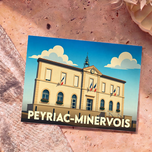 Carte postale souvenir de la ville de Peyriac-Minervois avec une illustration stylisée de la mairie sous un ciel bleu.