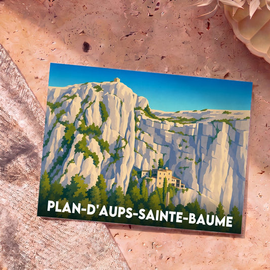 Carte postale souvenir de la ville de Plan-d'Aups-Sainte-Baume avec une illustration stylisée de son massif rocheux.