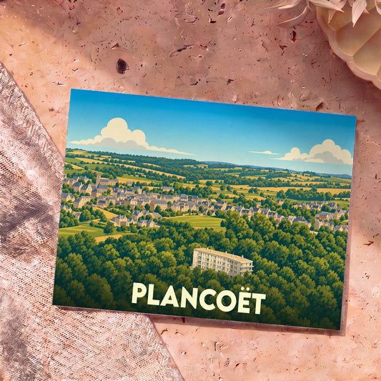 Carte postale souvenir de la ville de Plancoët avec une illustration stylisée d'un paysage verdoyant.