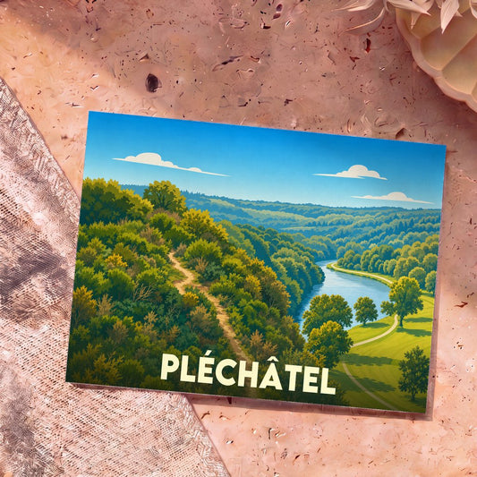 Carte postale souvenir de la ville de Pléchâtel illustrant un paysage vallonné et verdoyant bordé par une rivière.