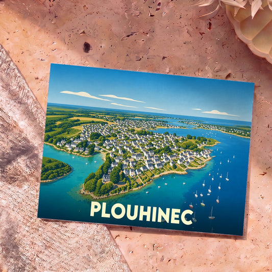 Carte postale souvenir de la ville de Plouhinec illustrée par une vue aérienne stylisée du littoral breton.