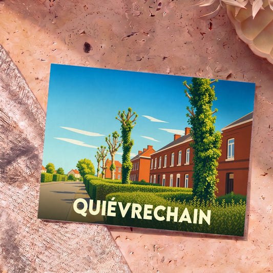 Carte postale souvenir de la ville de Quiévrechain avec une illustration stylisée d'une rue bordée de maisons en briques et de haies.