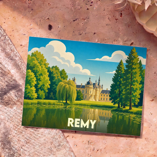 Carte postale souvenir de la ville de Remy avec une illustration stylisée d'un château au bord de l'eau.