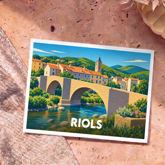 Carte postale souvenir de la ville de Riols illustrant son pont de pierre et son église dans un style graphique coloré.