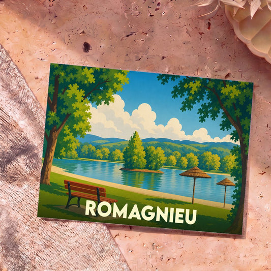 Carte postale souvenir de la ville de Romagnieu avec une illustration stylisée d'un lac bordé de verdure.