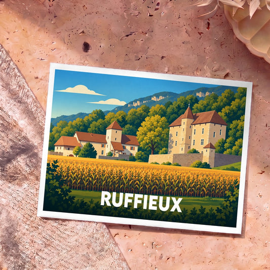 Carte postale souvenir de la ville de Ruffieux avec une illustration stylisée d'un château et de champs.