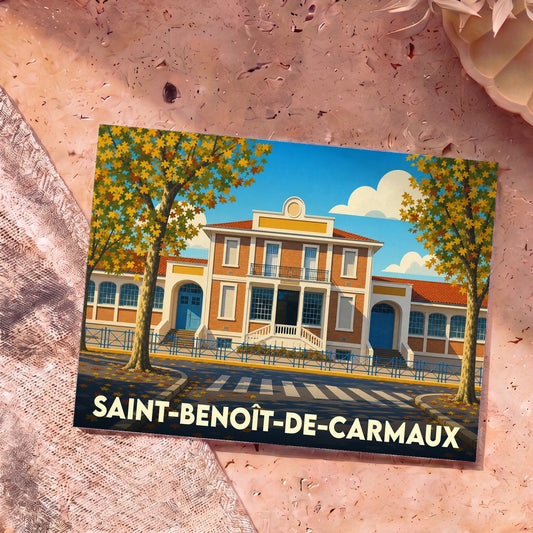 Carte postale souvenir de la ville de Saint-Benoît-de-Carmaux avec une illustration stylisée d'un bâtiment municipal en automne.